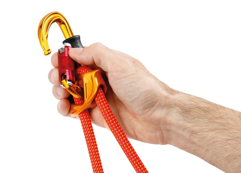 Petzl Sm'D Carabiner - Versatile, Lightweight, Compact, D-Shaped Locking Carabiner for Rock and Ice Climbing - Twist-Lock - 3-Pack - Image 4